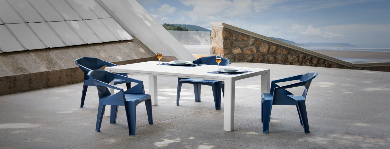 میز و صندلی